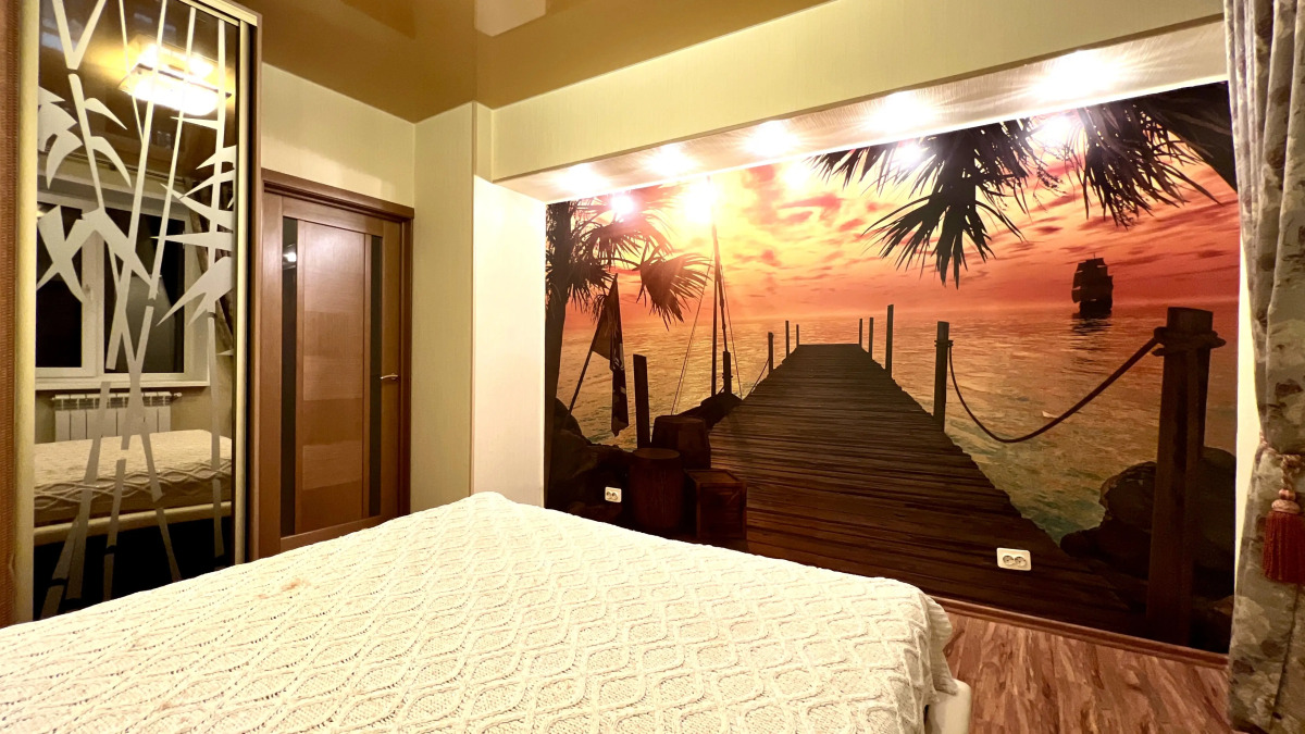 Квартира 3-комнатная Видовая Yarapartments на Набережной