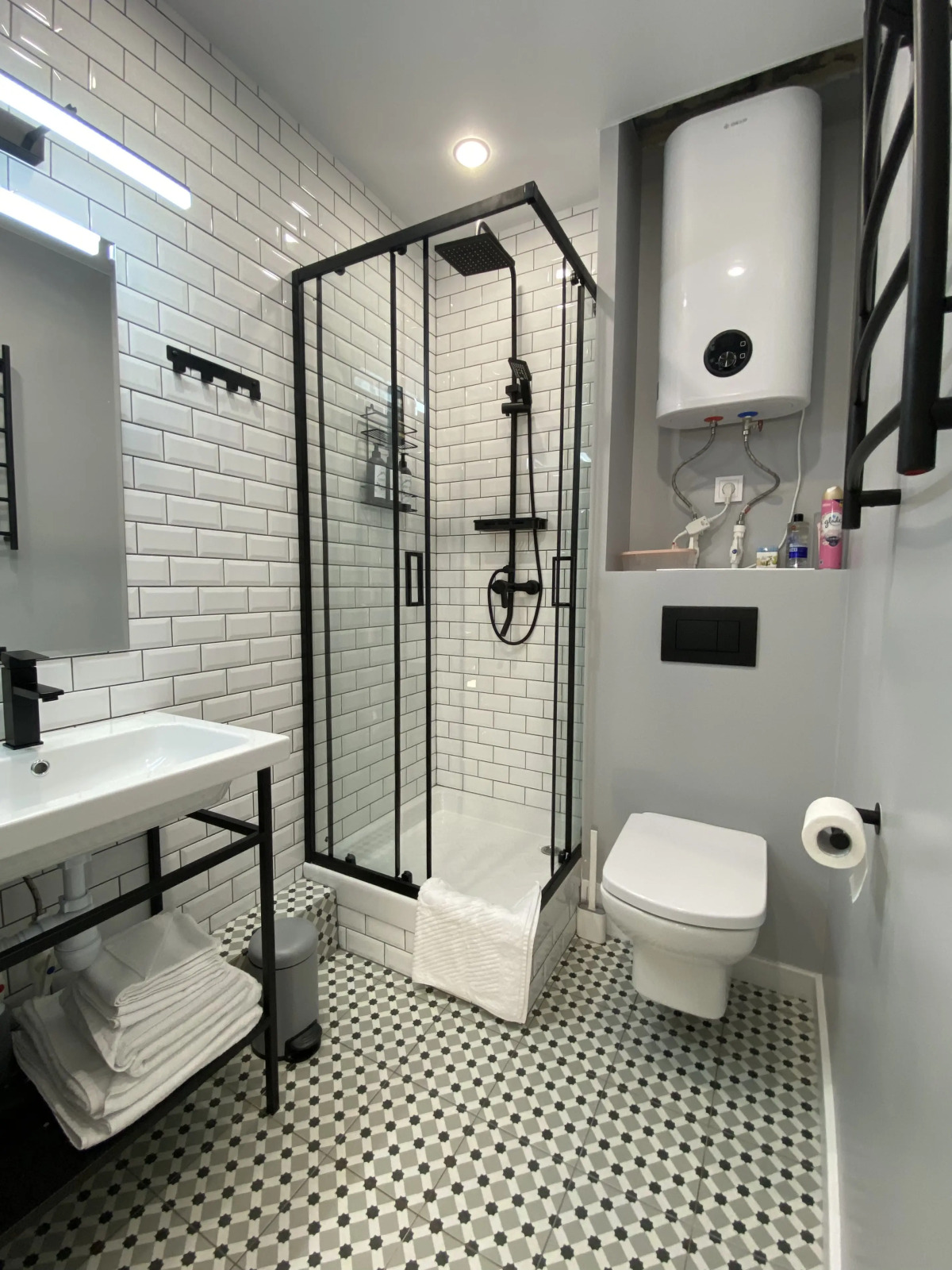 Апартаменты Синяя Студия с Панорамным Окном