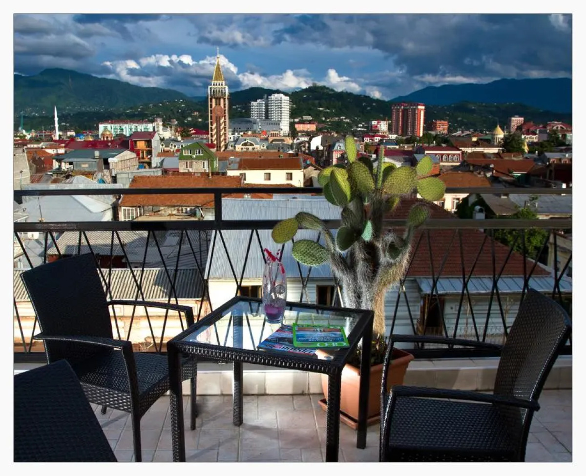 Отель Mgzavrebi