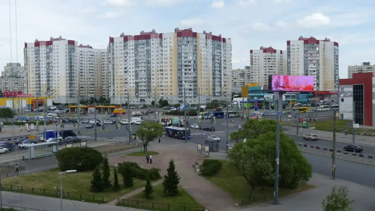 Апартаменты на проспекте Косыгина 17