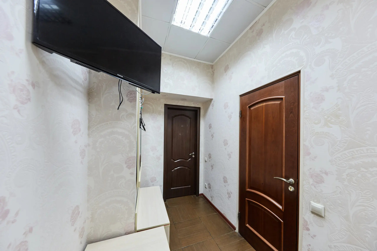 Автор Братиславская