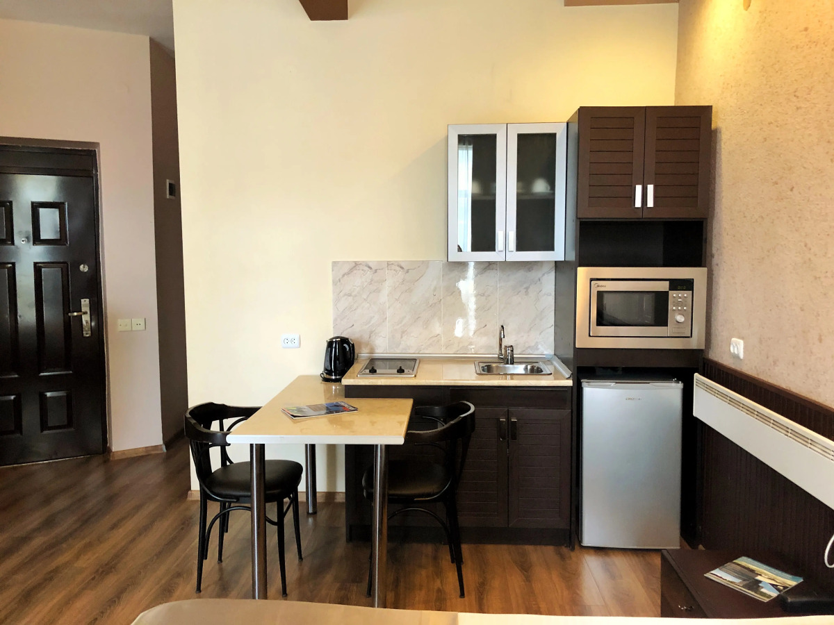 Отель Mgzavrebi