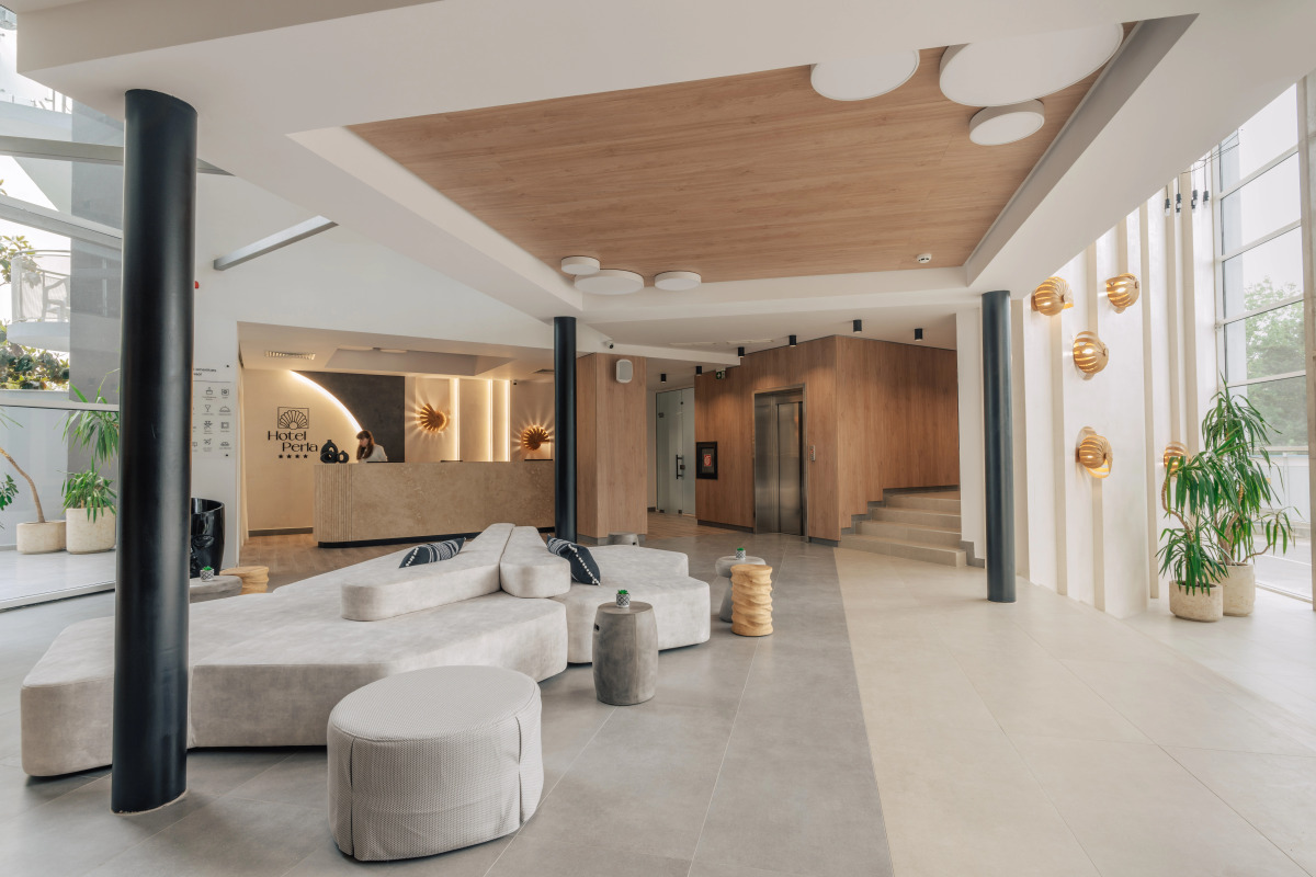 Отель SUNEO Perla