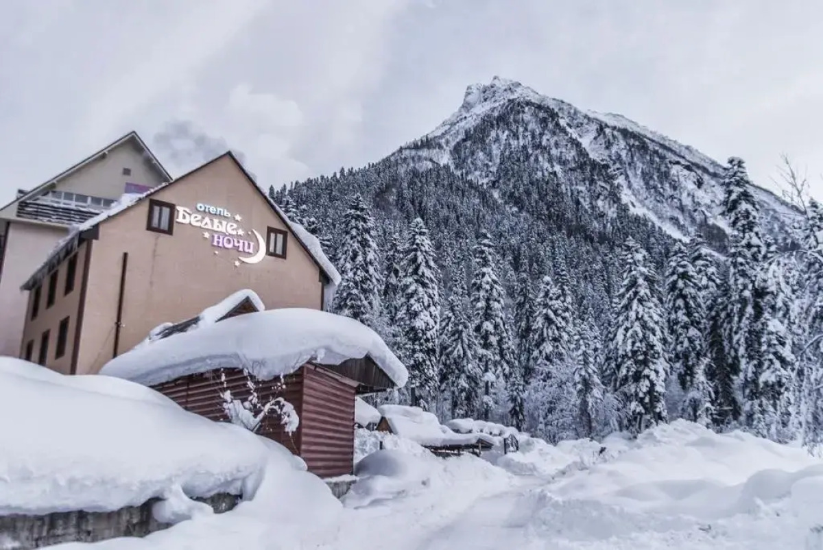 Отель Белые Ночи