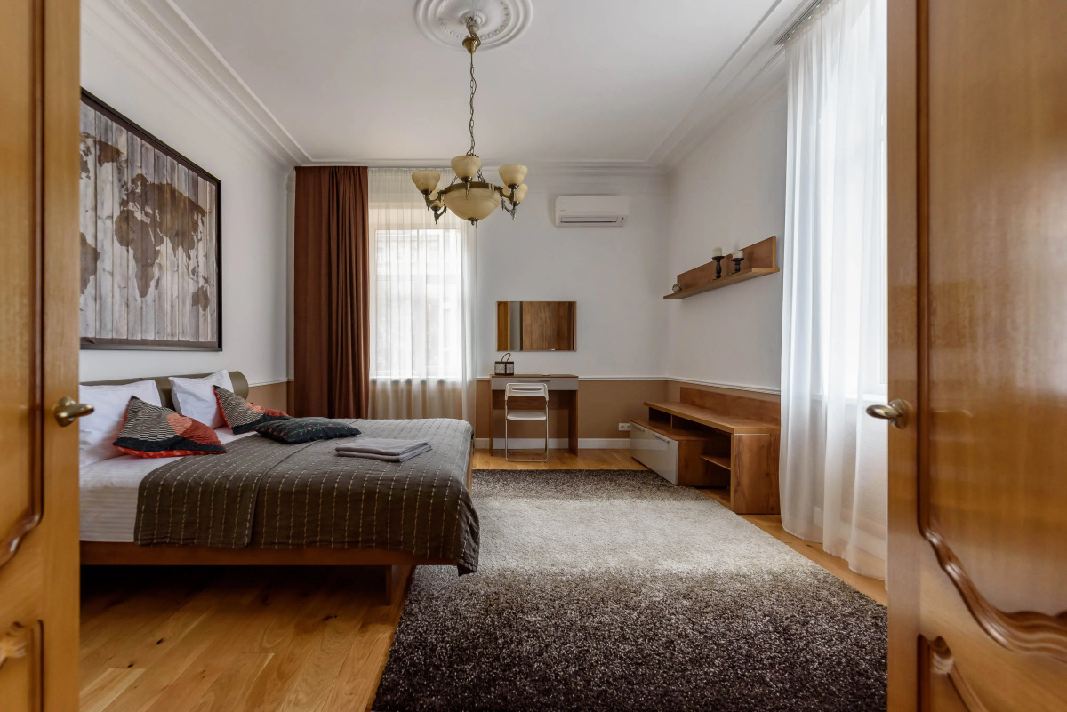 Апартаменты PinchApartments on Pestelya