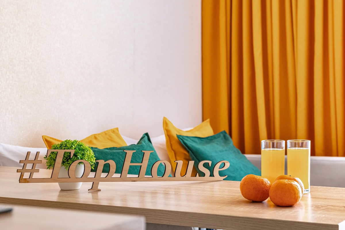 Апартаменты TopHouse на Можжевеловой 18, 1 этаж