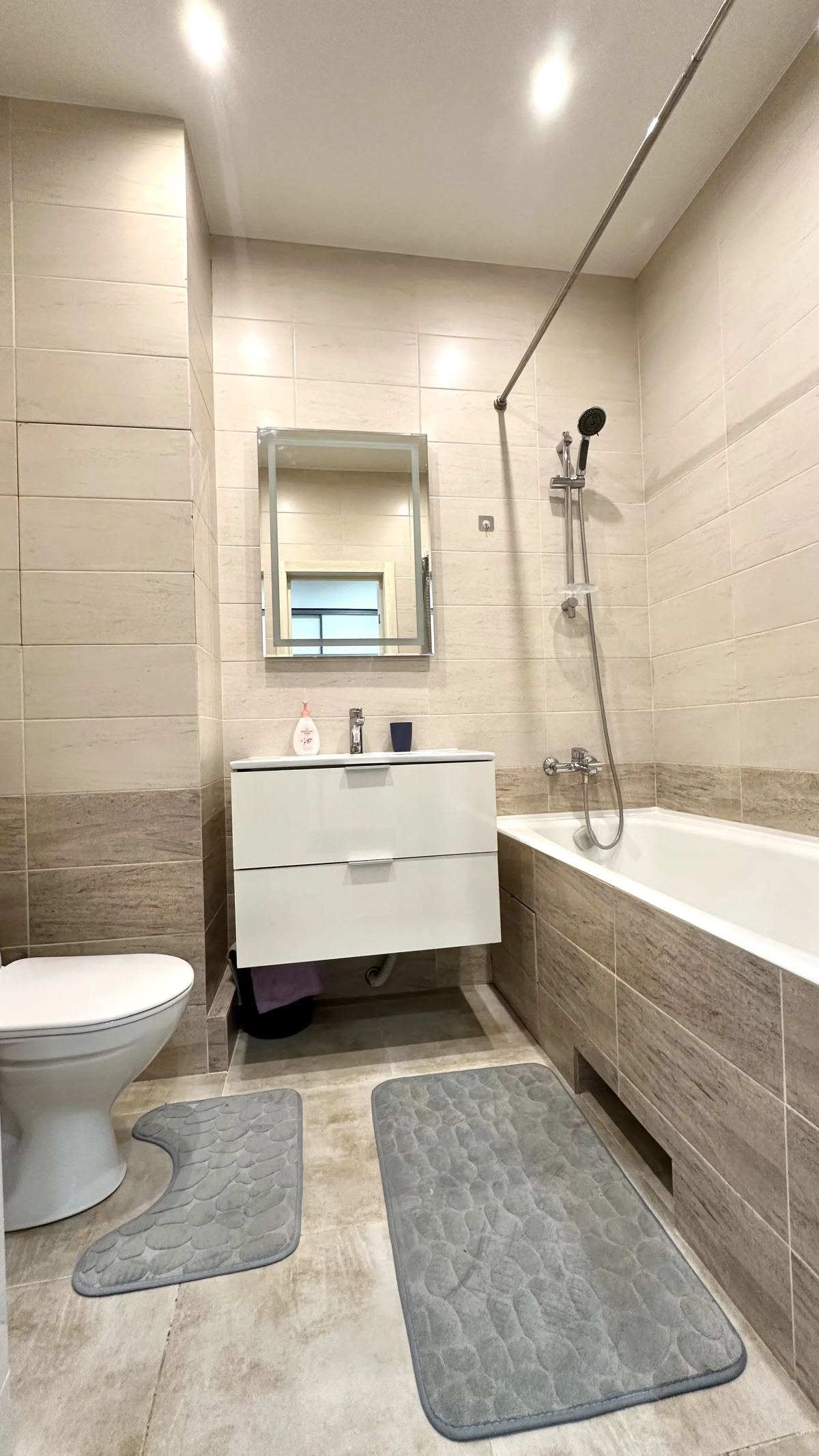 Апартаменты Истоман Большая студия 35 м2