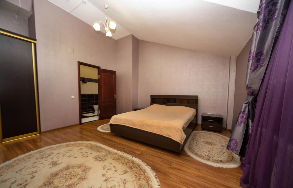 Отель Золотая Империя