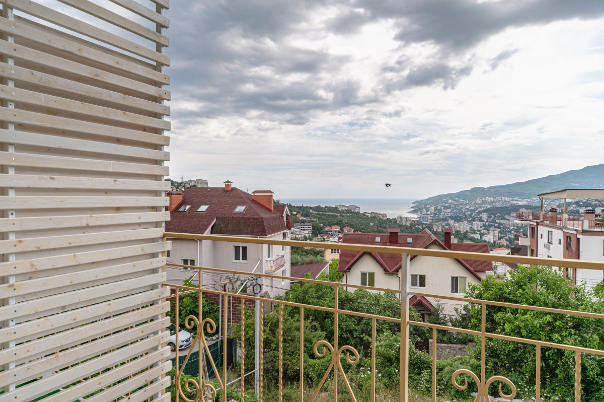 Гостевой дом Над Ялтой