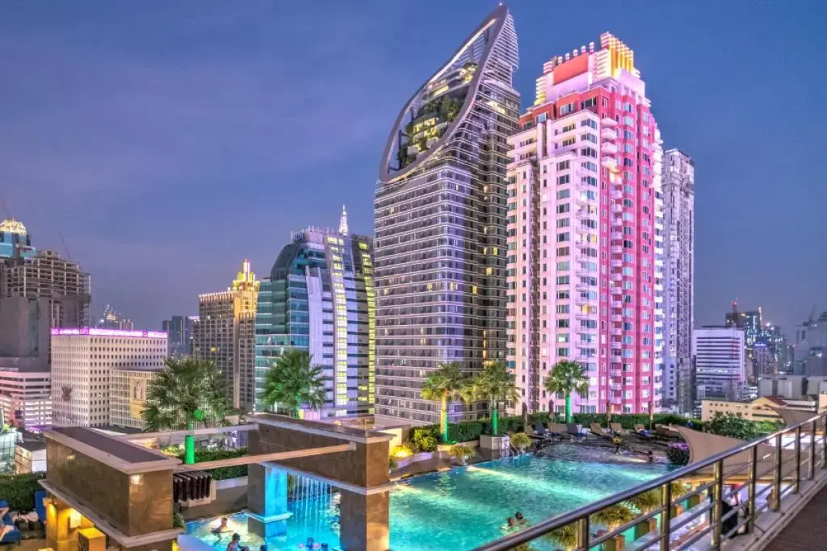 Отель The Berkeley Hotel Pratunam