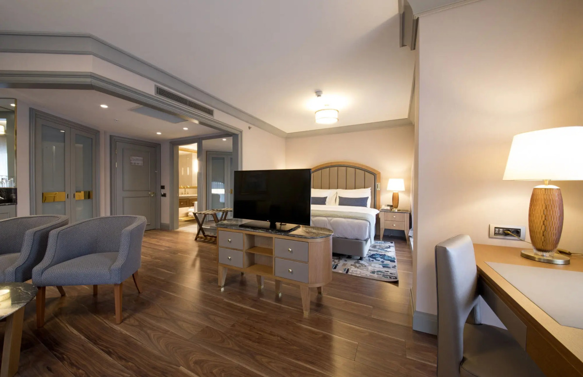 Отель Millennium Istanbul Golden Horn