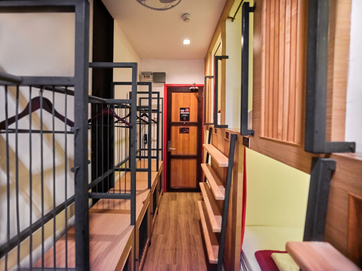 Отель Prince Theatre Heritage Stay