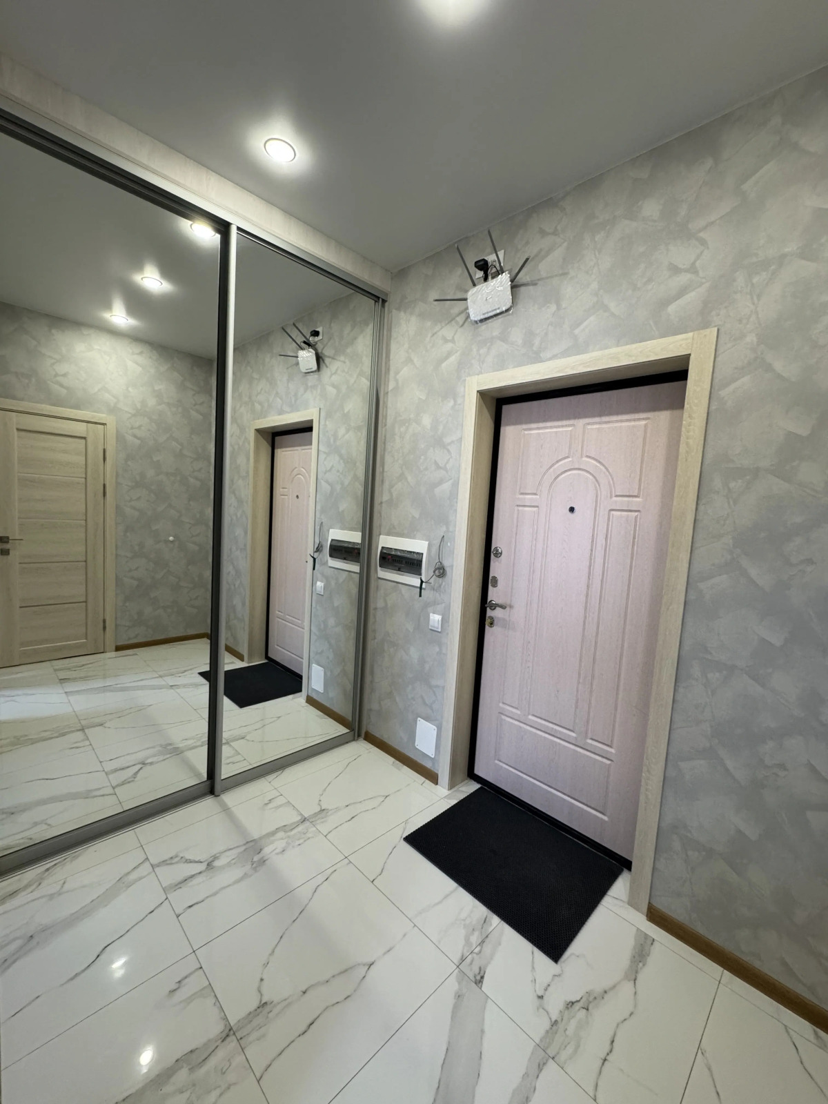 Апартаменты в Элитном ЖК Изумрудный Город