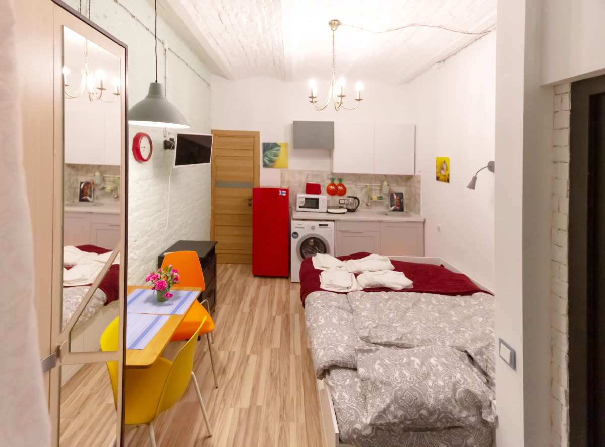 Студии у Эрмитажа с кодовым доступом и отдельным входом 1