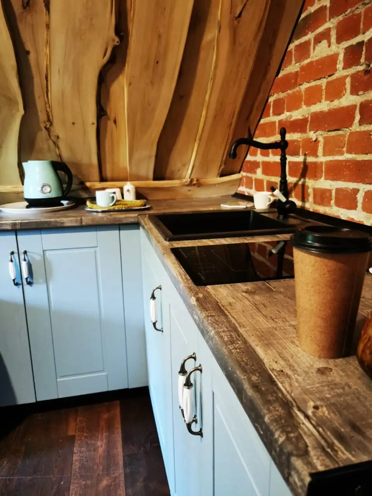 Апартаменты Историческая Квартира Варникен. Дом Лесника 1900 г