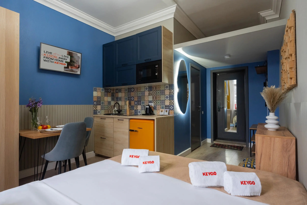 Апартаменты KeyGo 1011 Студия рядом с метро Окружная