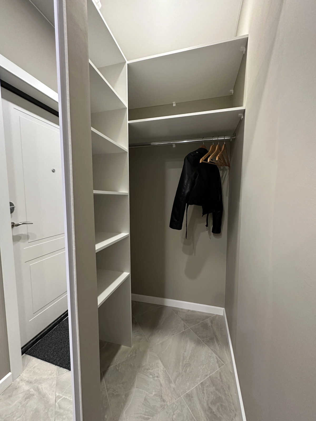 Квартира на Крайнова