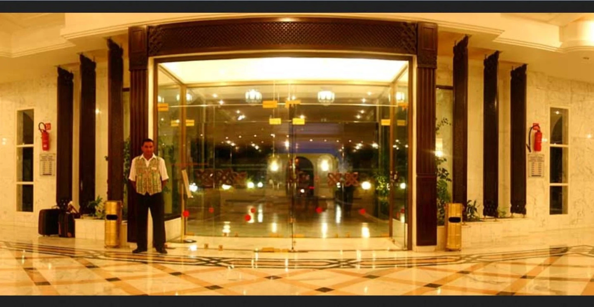 El Mouradi Palm Marina