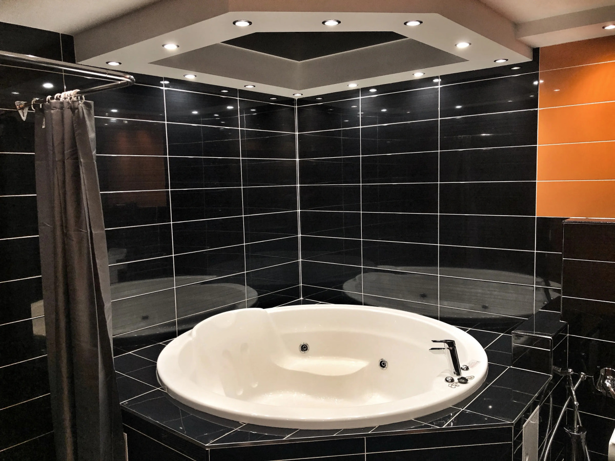 Апартаменты 5-комнатный люкс у озера на Мещерском бульваре