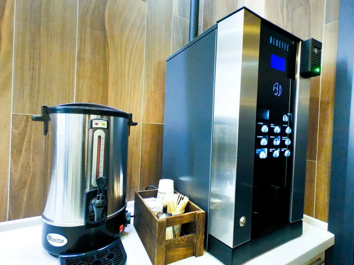 Хостел Poshtel VDali