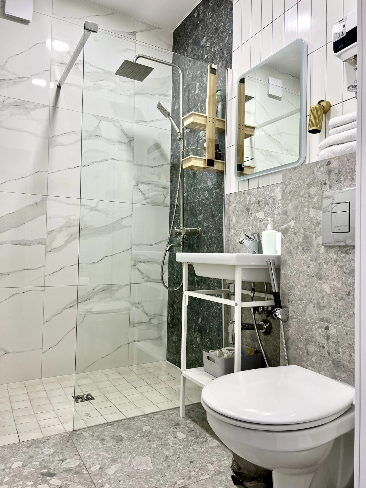 Квартира на Зайцева 42А