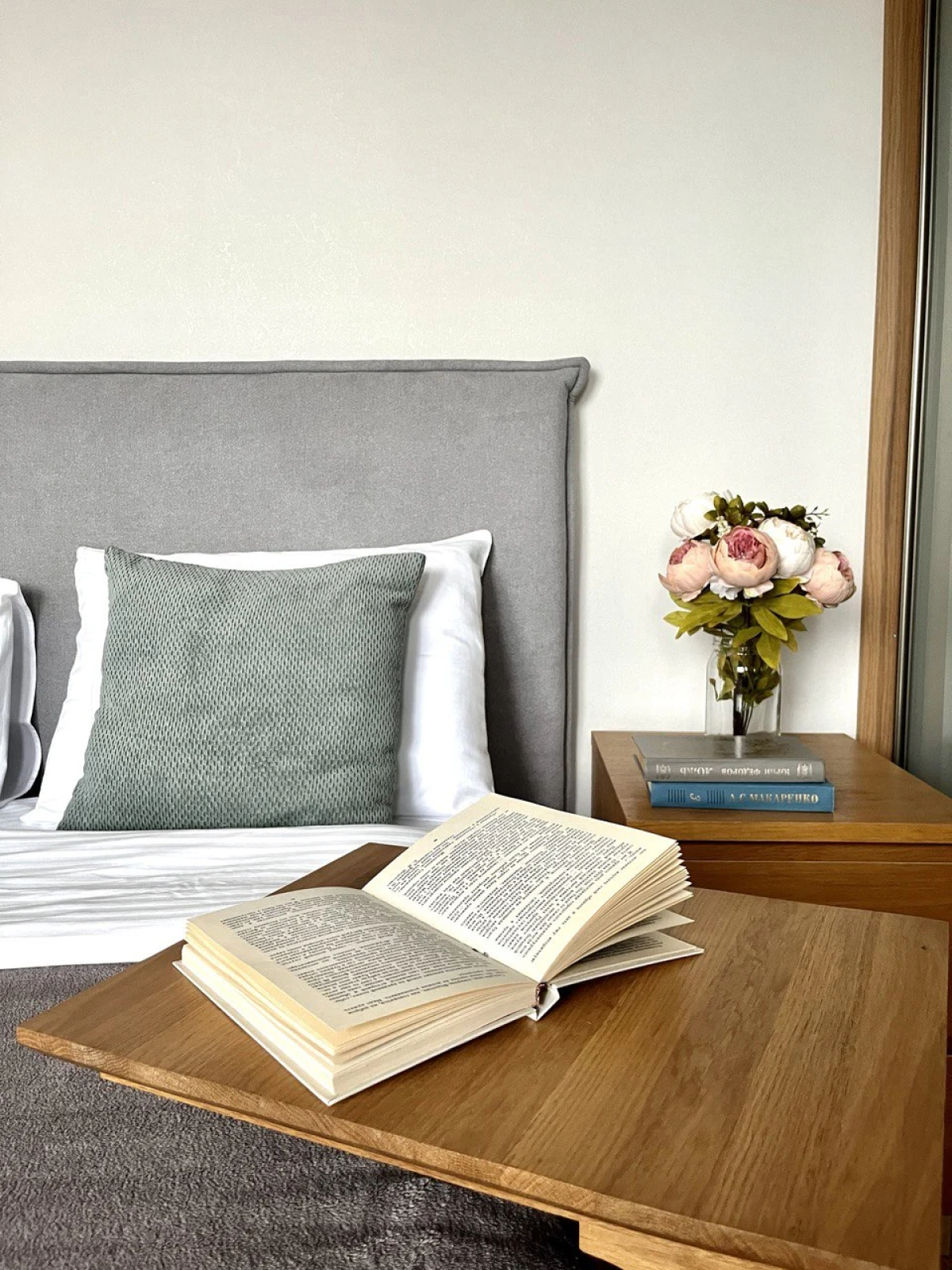 Квартира Intelligent у Финляндского вокзалаSatin home
