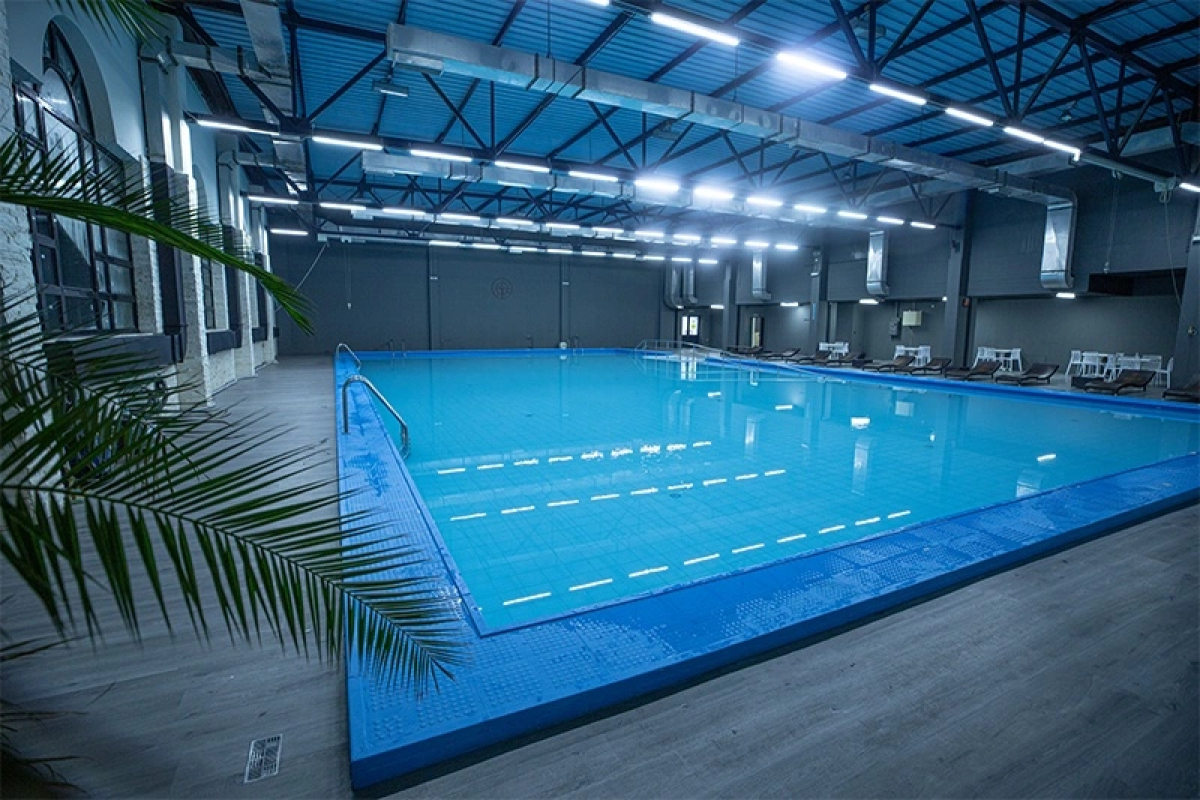 Отель Cross Resort