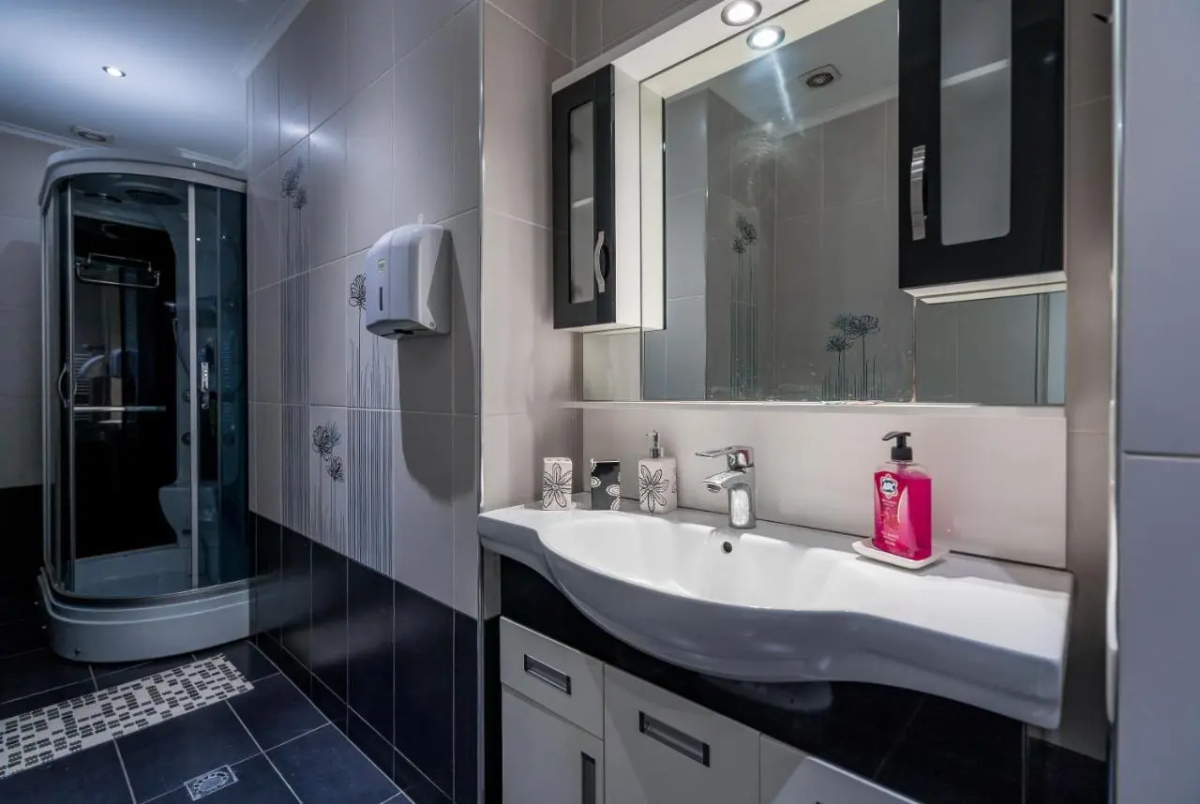 Tamarisi Old Tbilisi