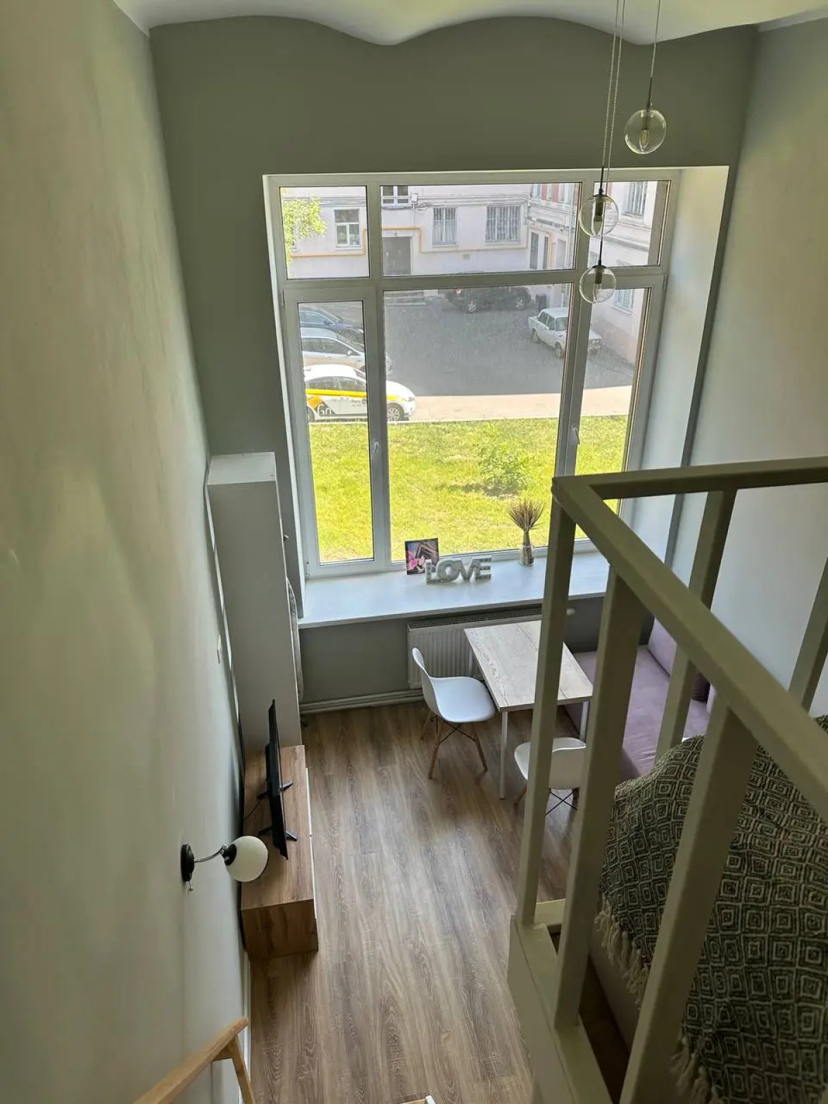 Двухуровневые апартаменты Pink Powder у метро Бауманская