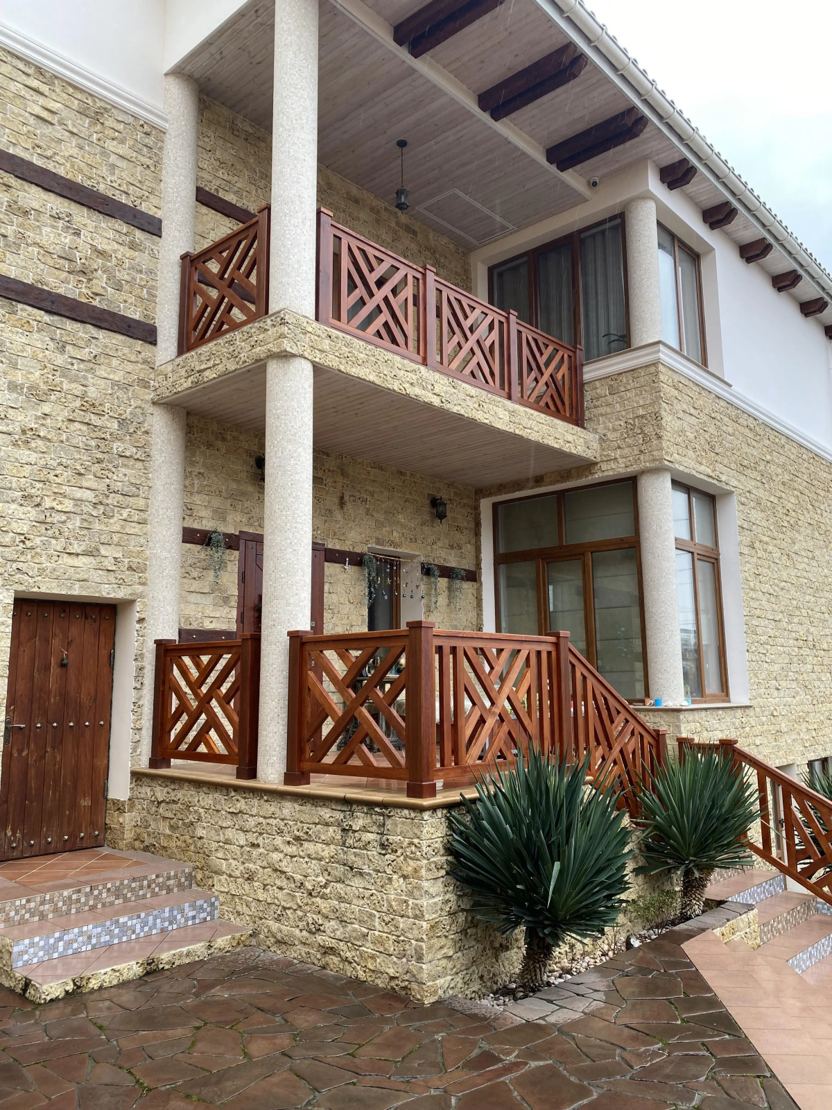 Отель Рахиль