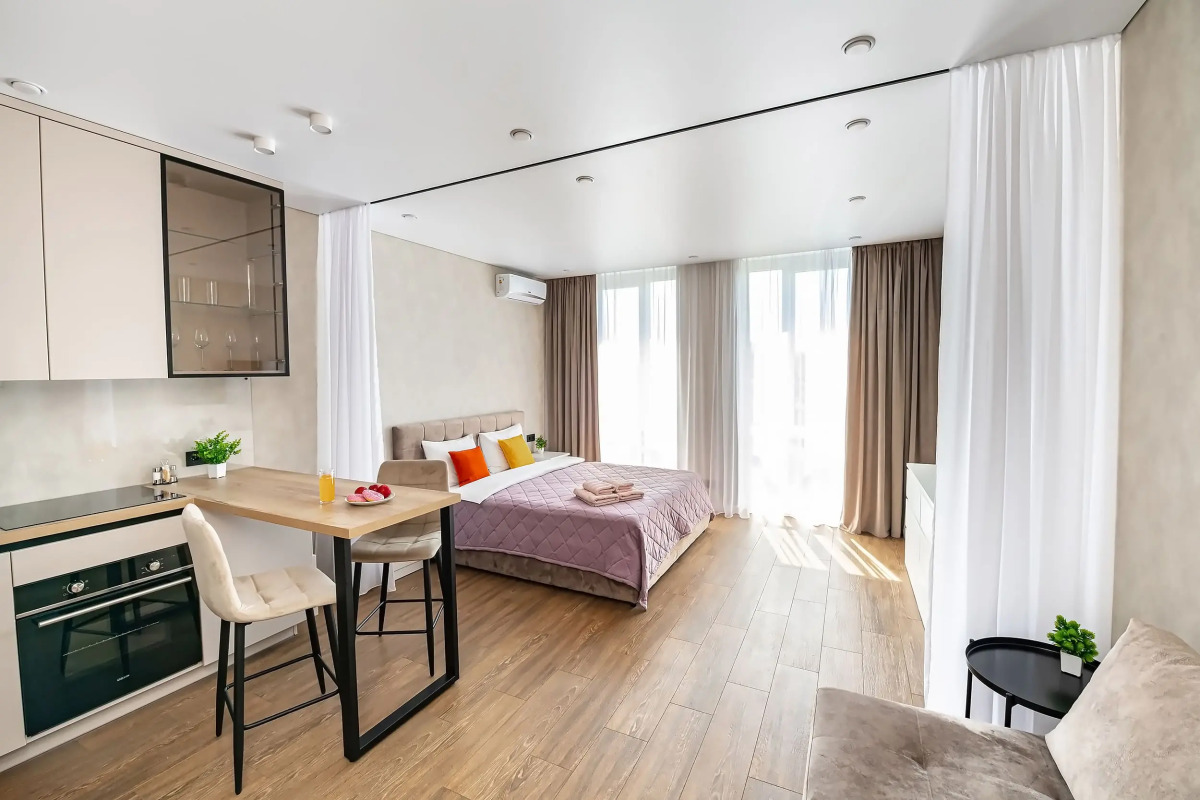 Апартаменты TopHouse на Нестерова 1