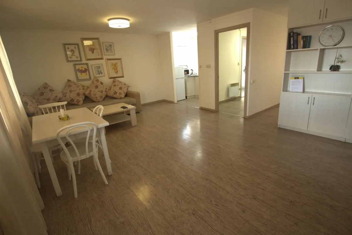 Отель Cross Resort