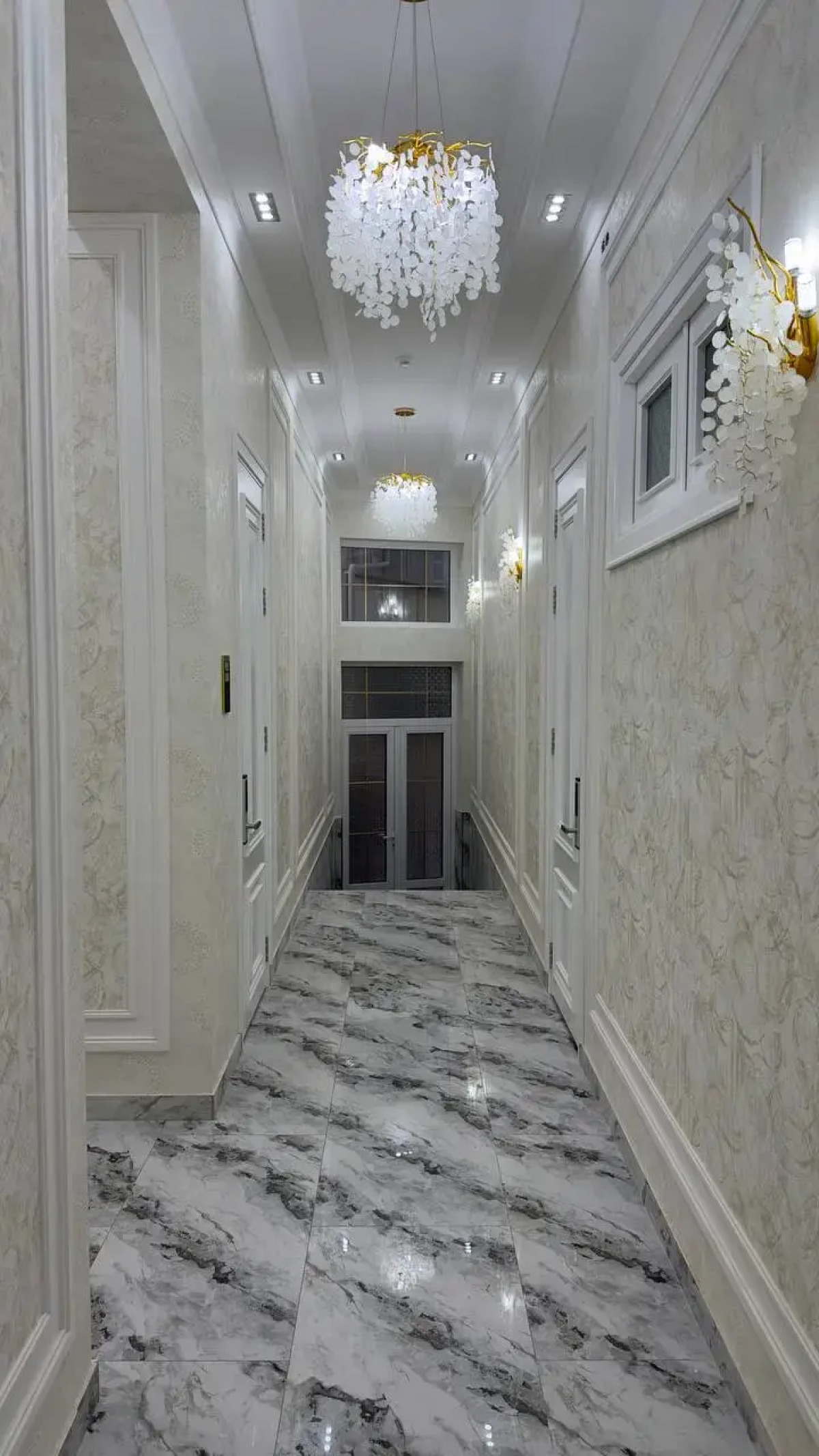 Отель Izumrud Palace