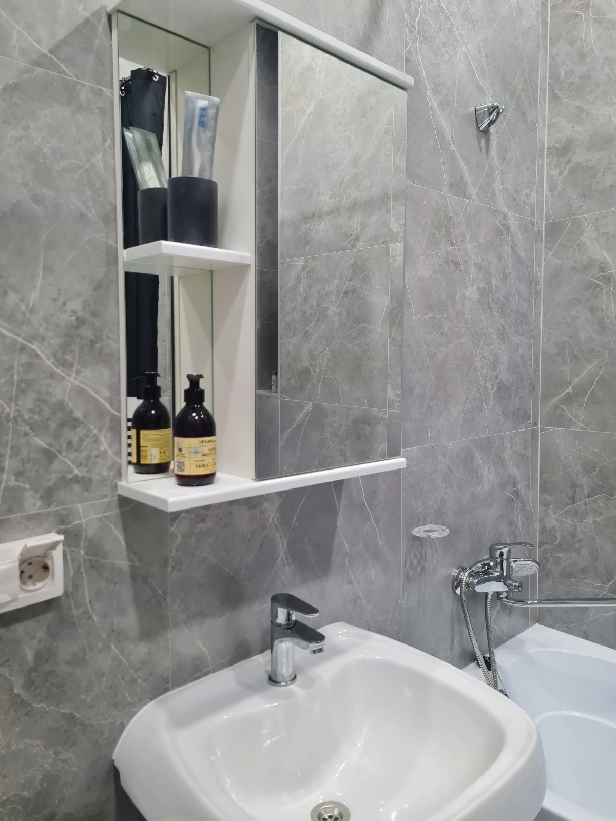 Квартира Яркая, свежая квартира в новом жилом комплексе Федерация