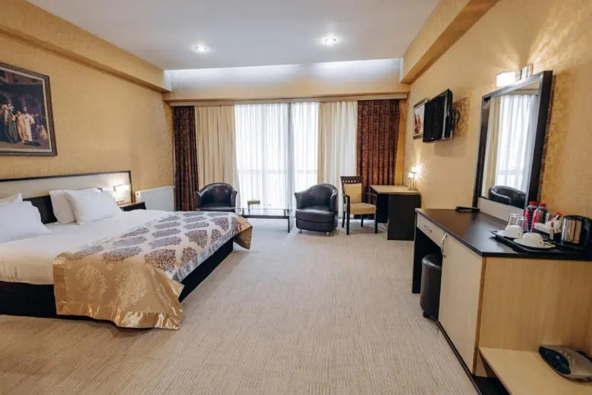 Отель Days Baku