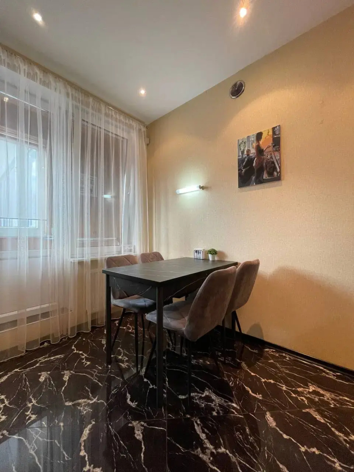 Просторная квартира с видом на Красную Площадь