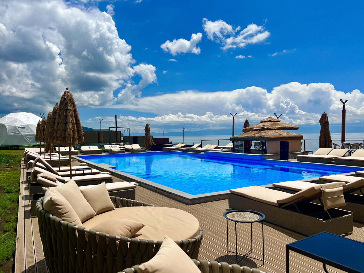 Глэмпинг Comuna Sevan