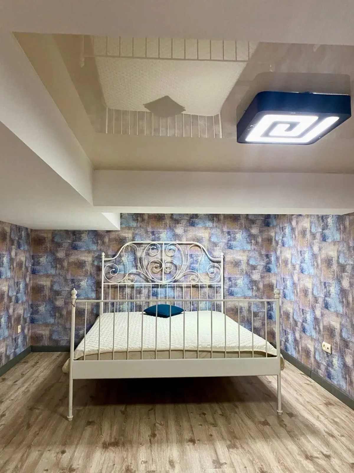 Квартира Просторная студия в центральной части города