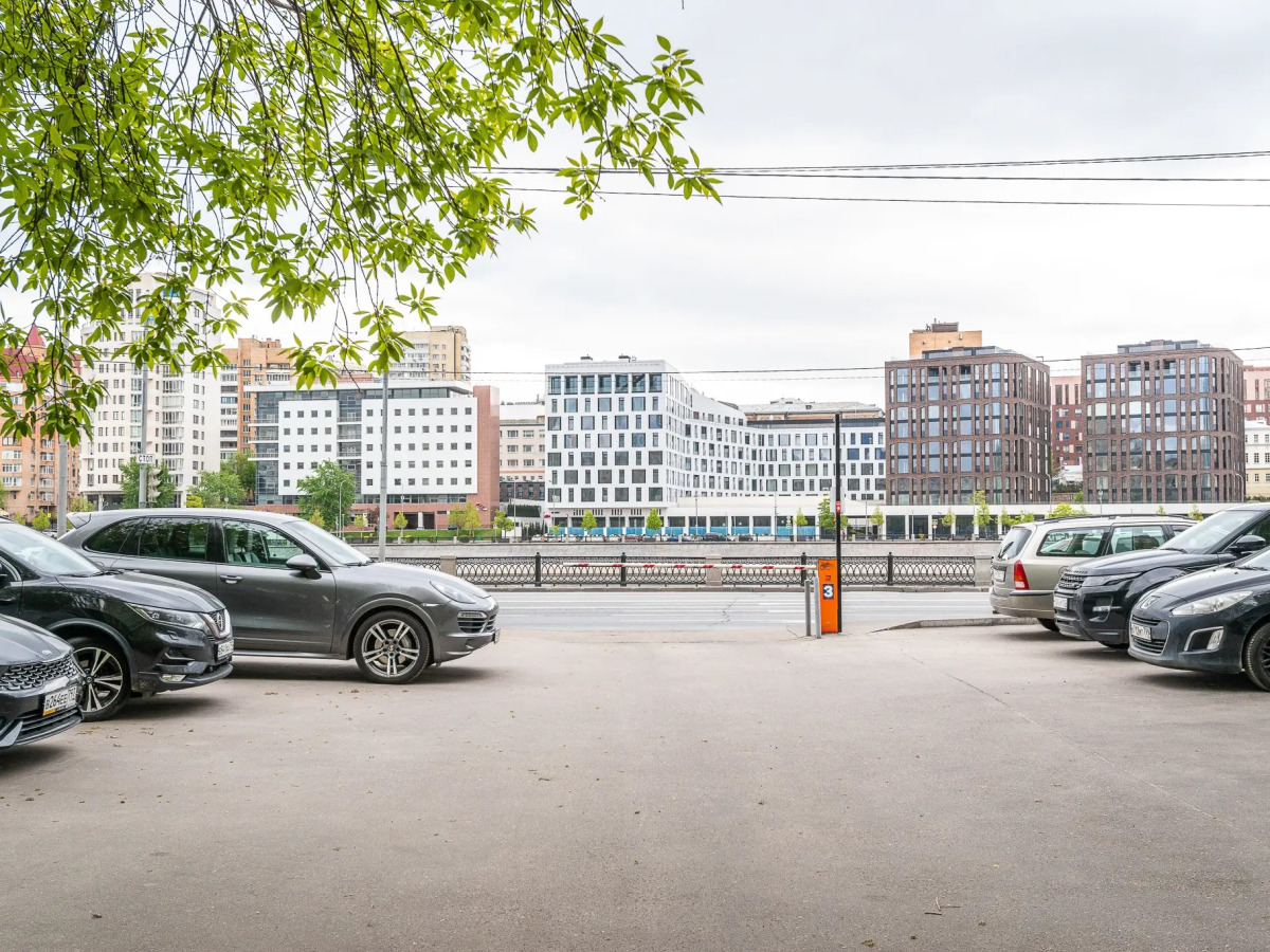 Апартаменты Кварт-Отель, Бережковская Набережная 12