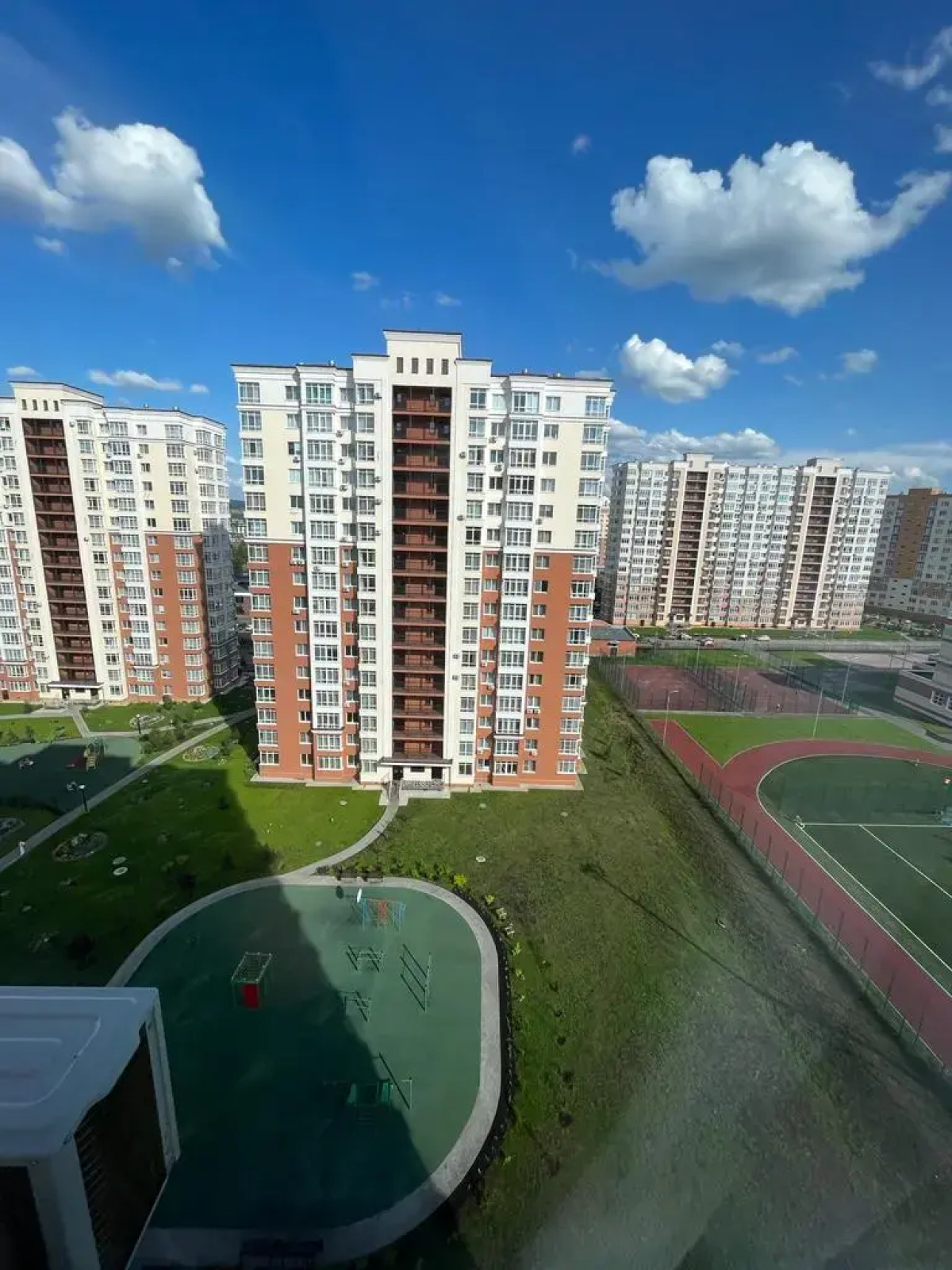 Апартаменты на проспекте Притомском 25к4