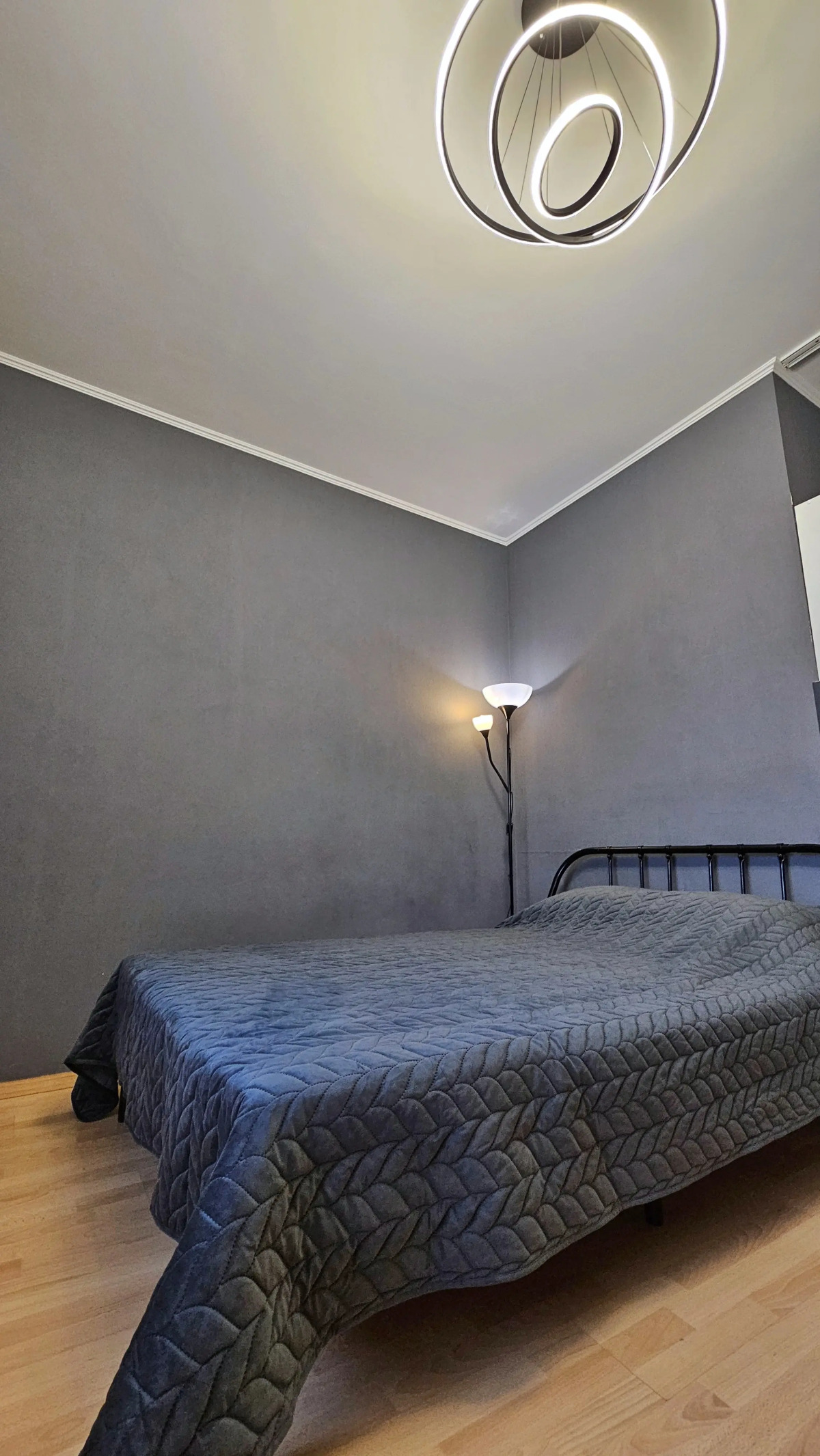 Квартира студия в самом удобном месте на Левенцовке