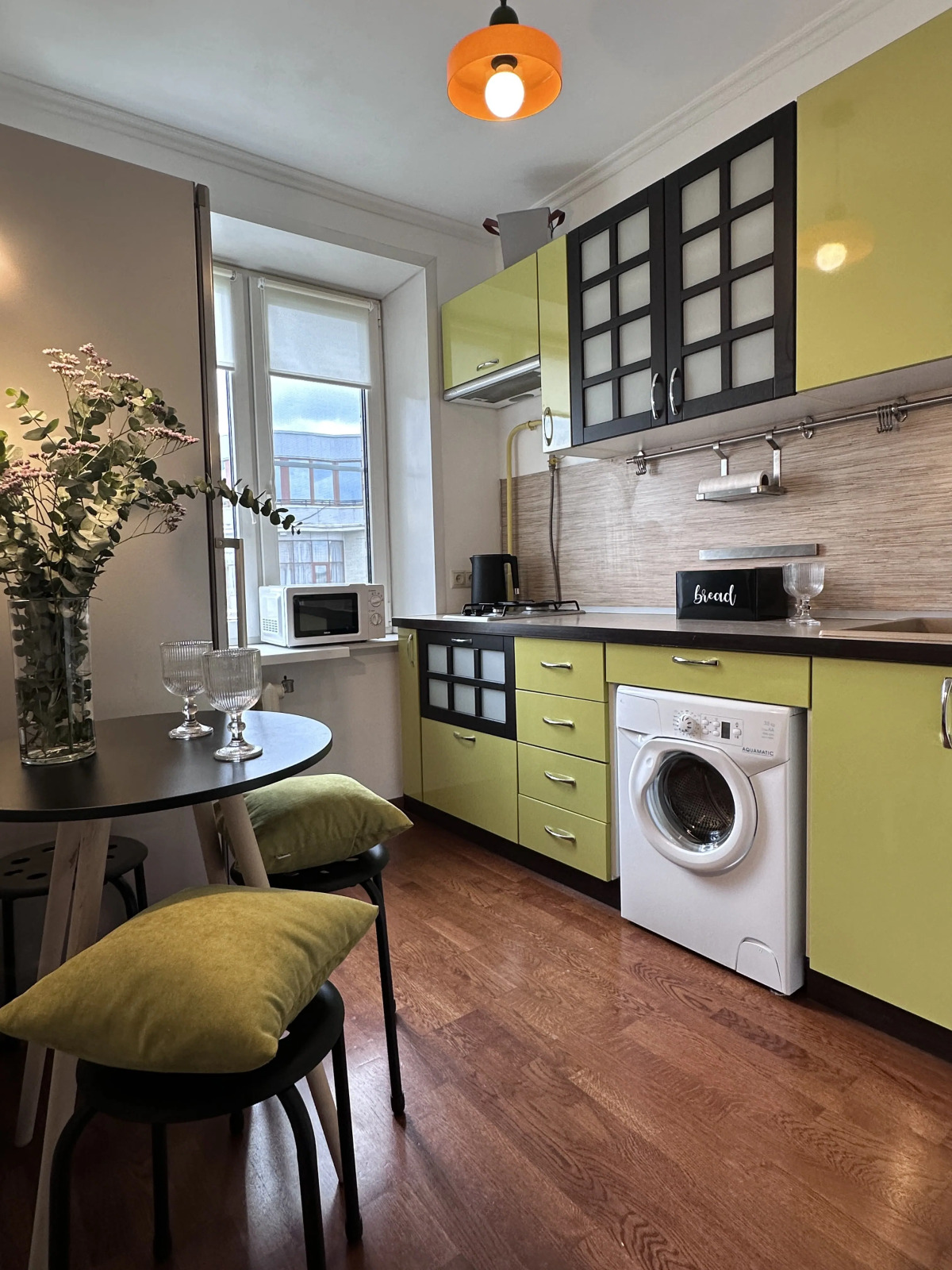 Апартаменты Два Города у метро Октябрьская