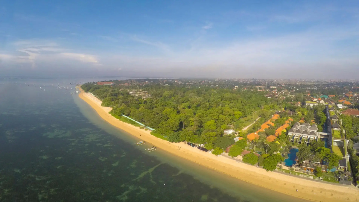 Отель Maya Sanur Resort & Spa