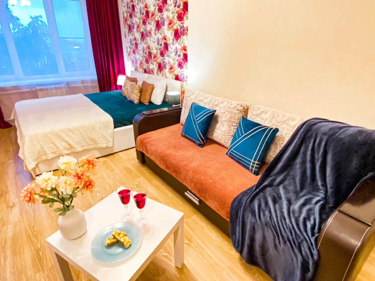 Апартаменты Акварель на Горького 102