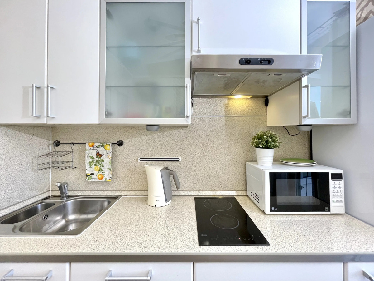 Квартира Приятная Около Вредена  на Веденеева 4