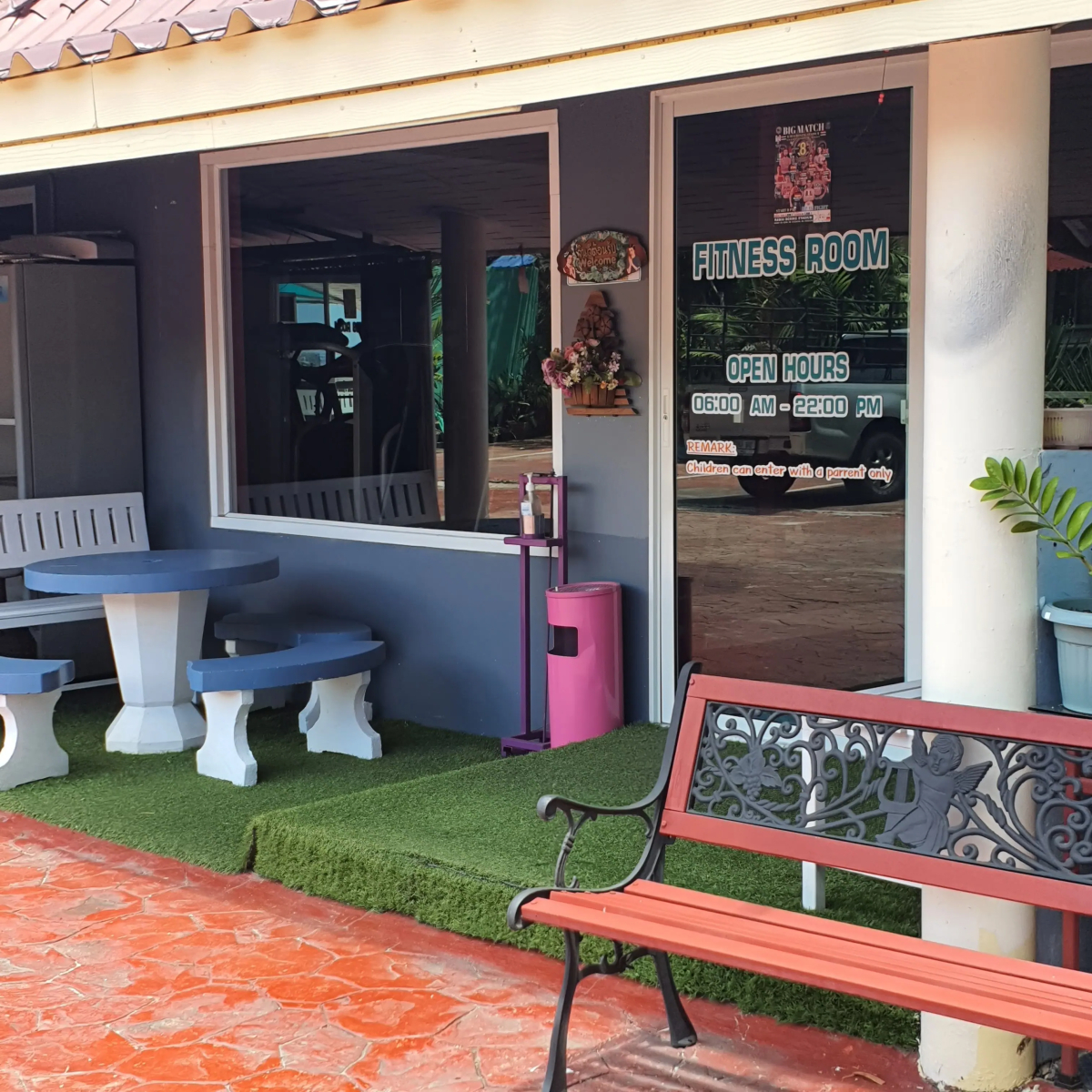 Курортный отель Phaithong Sotel Resort