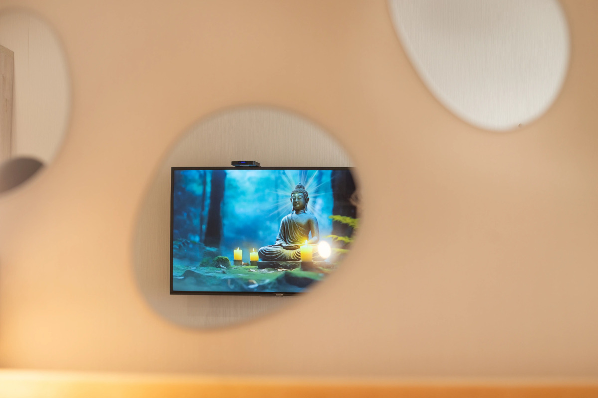 Квартира Vintage Haven Studio - Bohemian Style in Alliance Palace