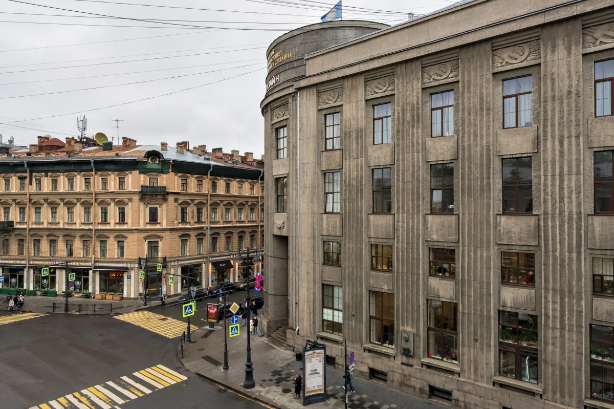 Апартаменты Welcome Home Большая Морская 13 (3 спальни)