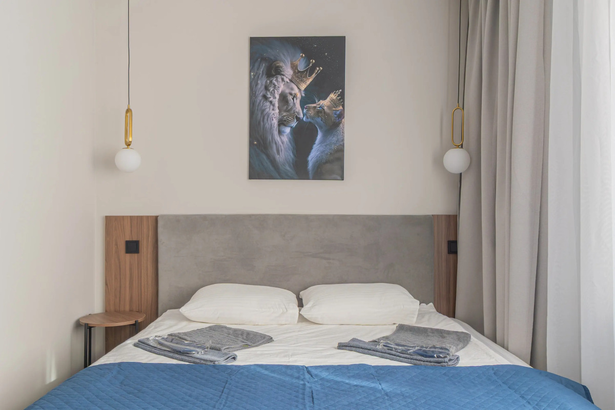 Апартаменты рядом с Невой