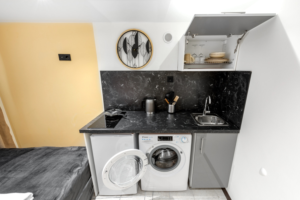 Апартаменты VEDA Aparts 2 Свечной Переулок 17